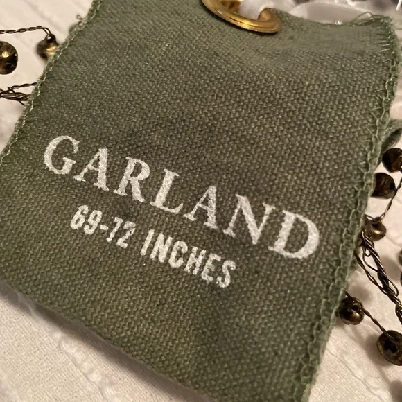 NWT Anthropologie/Terrain gold/brass jingle bell garland - Picture 6 of 6